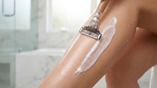 Sbohem drahé pěny na holení: S trikem od kosmetičky budou vaše nohy hladké jako hedvábí a bez pupínků