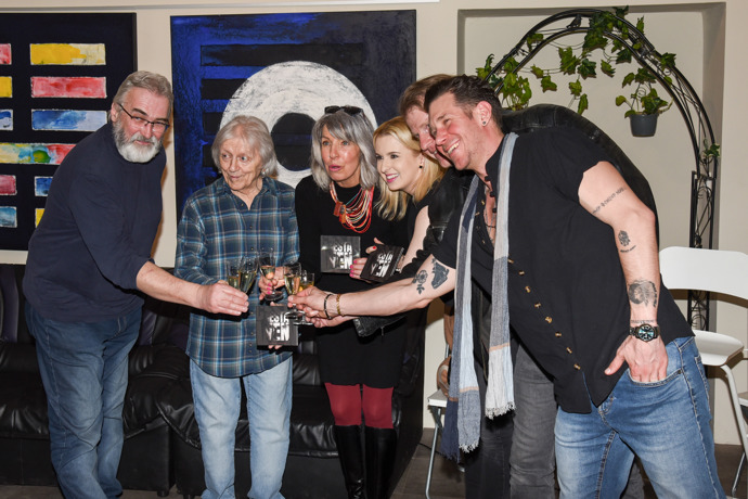 Nové album Cesta ven Petra Baťka se pokřtil bublinkami.