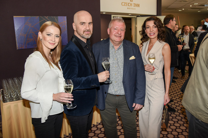 Šárka Vaňková na křtu videoklipu Křídla pro život. 