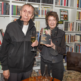 Ivan Kraus na křtu své knihy.