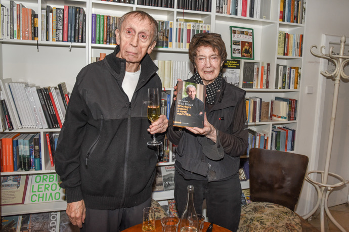 Ivan Kraus na křtu své knihy.