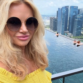 Monika Babišová je v Singapuru, kam odletěla neplánovaně. 