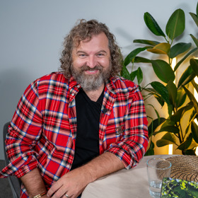 Josef Maršálek navštívil talkshow Na kafeečko. 