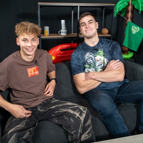 Doki a Leoš ze Survivoru v pořadu eXtra Host.