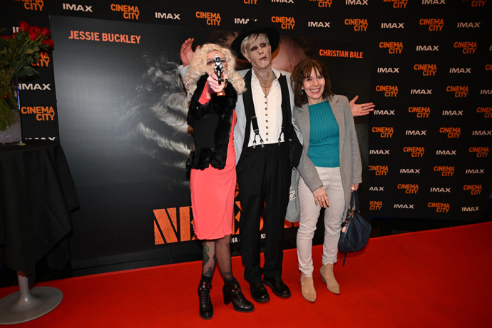 Premiéra filmu Nevěsta! plná hvězd.