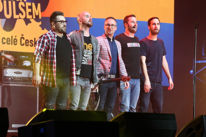 Kapela No name vystoupila také na Českém mejdanu s Impulsem. 