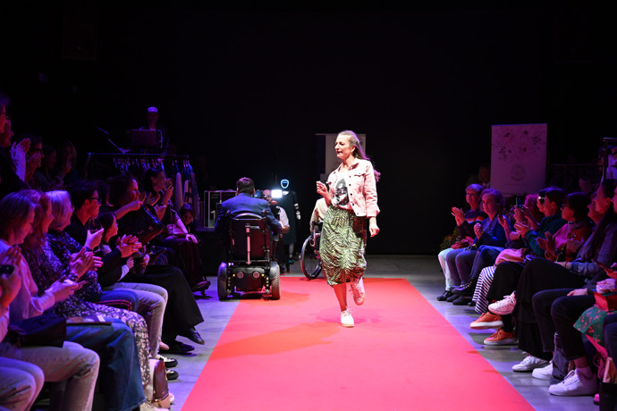 Anna Polívková na charitativní módní přehlídce.