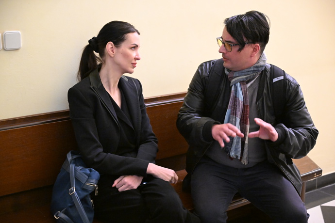 Nikol Enevová podala na Adama Krause podala trestní oznámení kvůli údajnému zneužití.