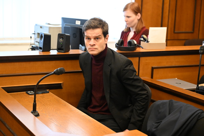 Adam Kraus je obžalovaný z trestného činu znásilnění.