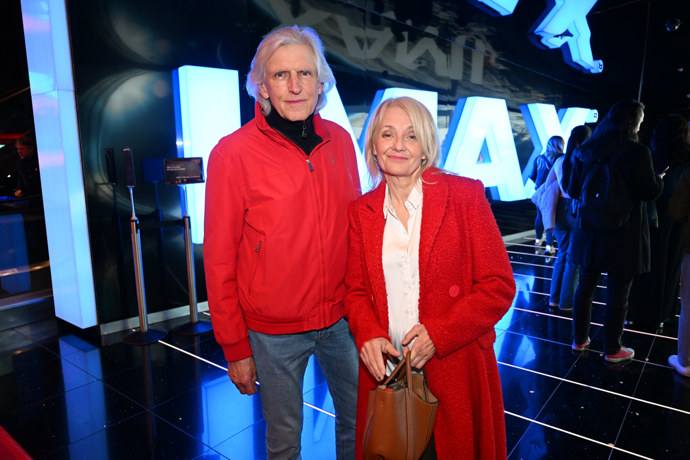 Veronika Žilková s partnerem Ivanem Hubačem na premiéře amerického filmu Nevěsta!