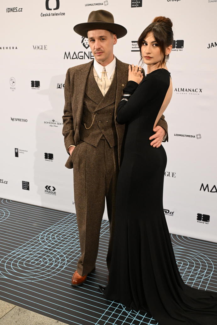 Jan Nedbal s partnerkou na udílení cen Český lev.