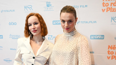 FOTO: Yvona Stolařová a Štěpánka Ligas, za svobodna Fingerhutová.