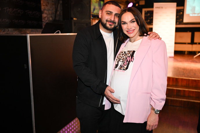 Kamila Nývltová v těhotenství září.