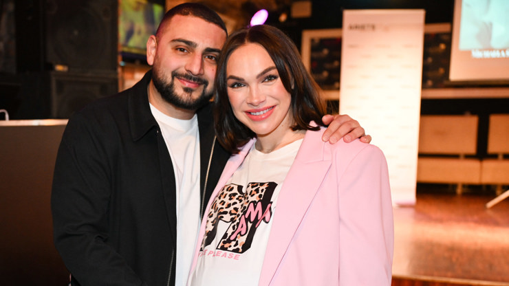 Kamila Nývltová v těhotenství září.