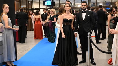 FOTO: Jana Bernášková s fešným doprovodem.