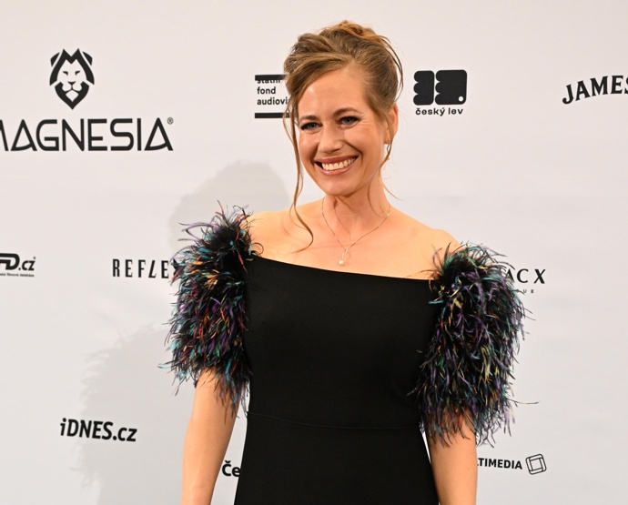 Zuzana Kajnarová vypadala nádherně, ale její účes by si podle kadeřníka Honzy Kořínka zasloužil vetší lehkost. 