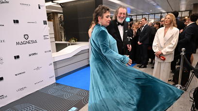 FOTO: Bolek Polívka s manželkou, která vsadila na velmi výrazné šaty.