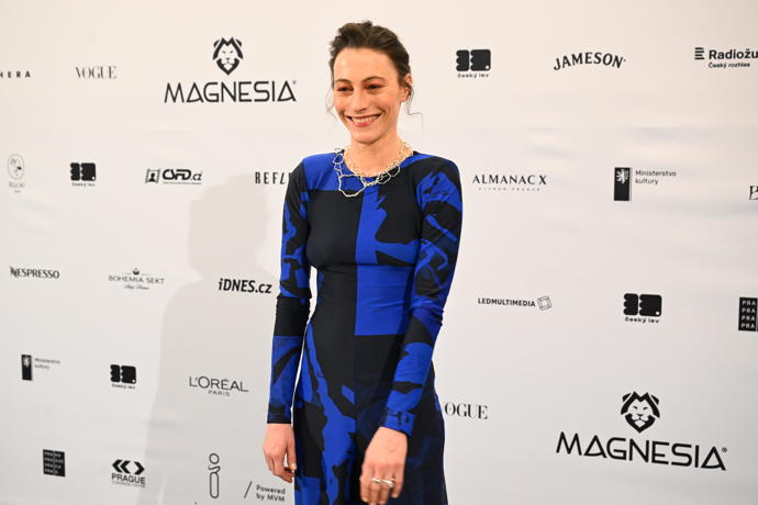 Johana Matoušková vsadila na výrazné šaty. 