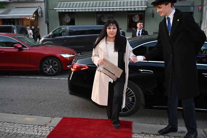 Dádě to moc slušelo.