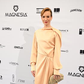 Táňa Pauhofová dorazila na slavnostní předávání Českých lvů.