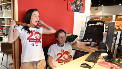 FOTO: Herečka Bára Jánová se předváděla.