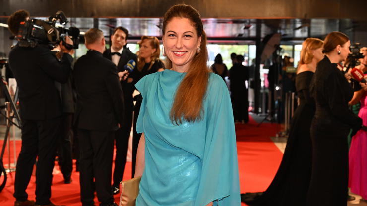 Ministryně spravedlnosti Eva Decroix je ve Varech.