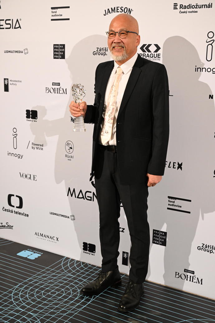 Dũng Nguyễn získal Českého lva za nejlepší výkon ve vedlejší roli (Letní škola, 2001).