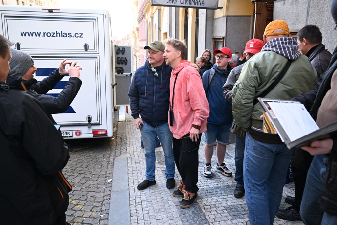 Tomáš Klus se fotil s fanoušky. 