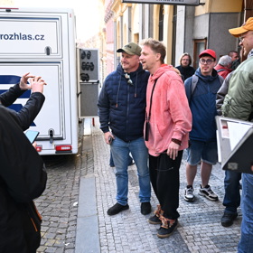 Tomáš Klus se fotil s fanoušky.