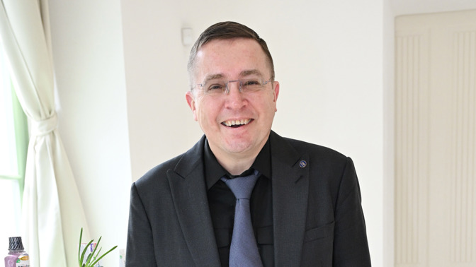 Zubní lékař Roman Šmucler potvrdil fenomén Výměny manželek: Kdo má nepořádek v dutině ústní, nemá uklizeno ani doma