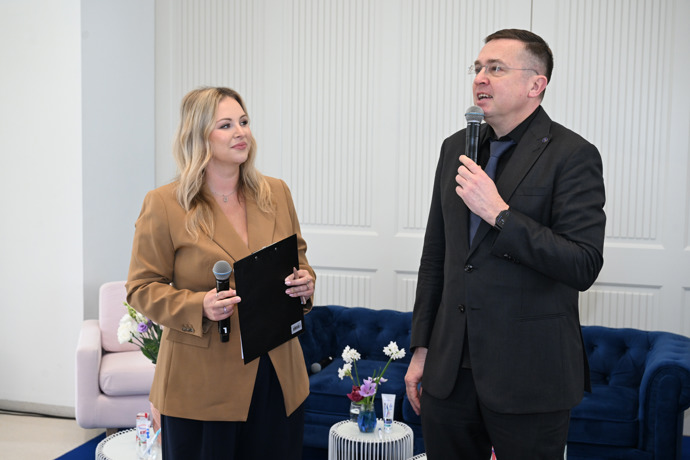 V rozhovoru se rozpovídal i o mezinárodním konfliktu na Blízkém východě.