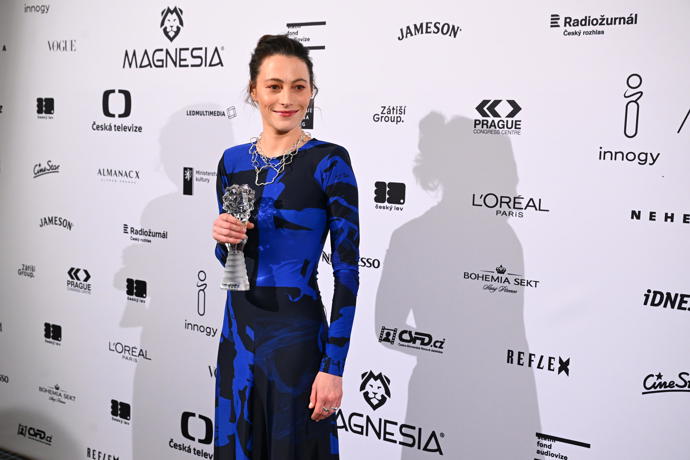 Johana Matoušková si odnesla sošku za nejlepší výkon v hlavní roli v seriálovém díle (Studna).