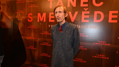 FOTO: Vladimír Javorský na slavnostní premiéře Tanec s medvědem.