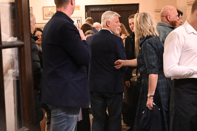 Petr Pavel a Eva Pavlová na narozeninách Zdeňka Svěráka.