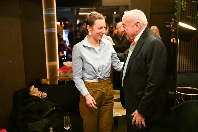 Paliativní lékařka Denisa Mlčochová s Felixem Slováčkem.