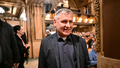 FOTO: Jiří Čunek dorazil na slavnostní premiéru Tanec s medvědem.