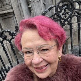 V závěru roku 2025 měla Mirka úraz, ale jak nám v rozhovoru prozradila, už se zase vrhla rovnýma nohama do práce.