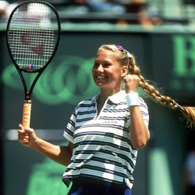 Anna Kurnikovová patřila svého času k největším tenisovým ikonám, byť nikdy nevyhrála žádný Grand Slam.