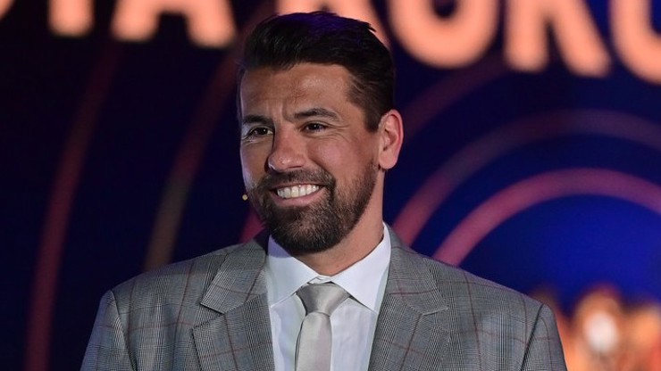 Milan Baroš dorazil na udílení cen Fotbalista roku 2022 sám. Manželka Tereza ho snad vůbec poprvé nedoprovázela. 