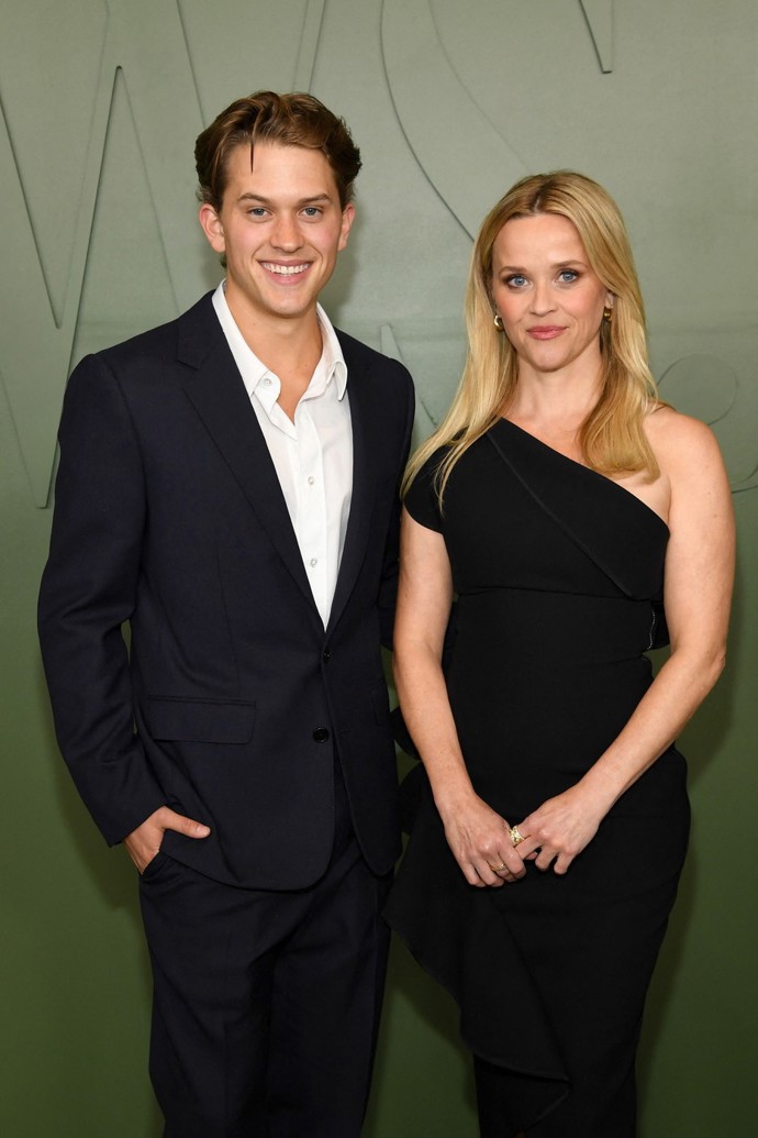 Vedle Avy má herečka z prvního manželství s Ryanem Phillippem ještě syna Deacona, ze kterého vyrostl fešný mladík. Věnuje se herectví a hudebnímu producentství.