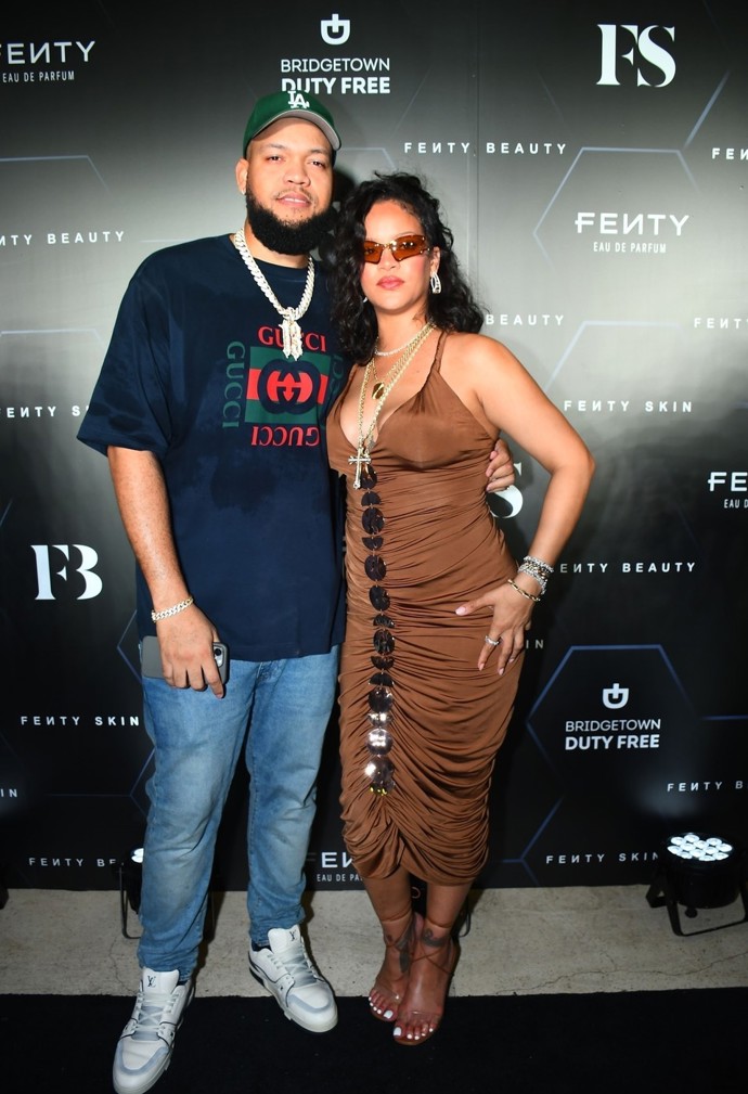 Pěnice má ještě jednoho bráchu - Rorreyho (na snímku). Ten se také živí zpěvem a vystupuje pod jménem Gallest.