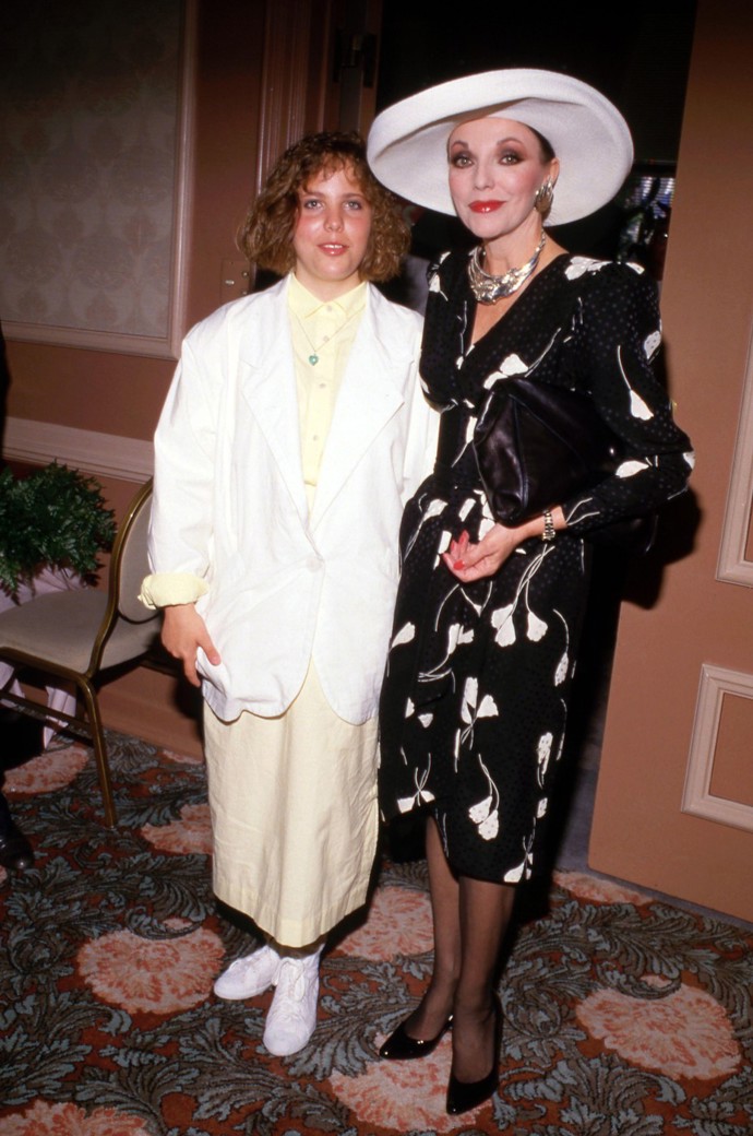 Katyana se už jako roční batole objevila na televizní obrazovce. V herectví ale nepokračovala a dnes se o jejím životě ví jen málo.