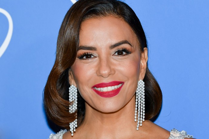 Dnes ji nízké sebevědomí netrápí a nestydí se ani ukázat se taková, jaká opravdu je, na sociálních sítích.