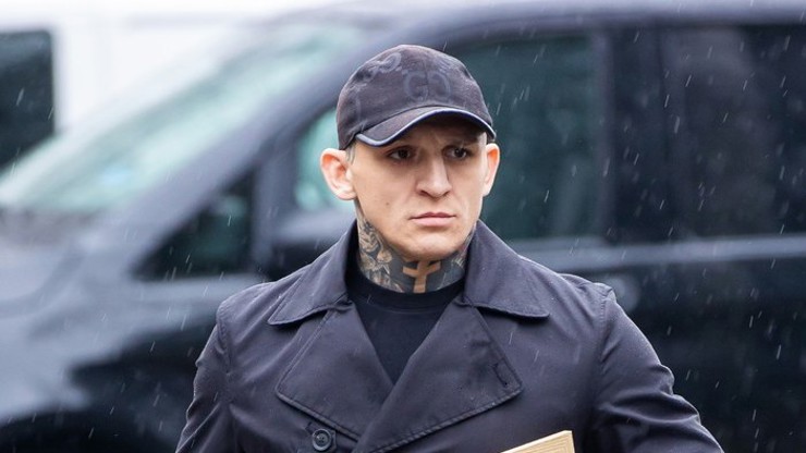 Gábor Boráros přišel na pohřeb s fotografií v rámečku.