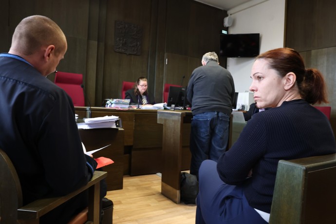 Soudkyně byla Čandovým advokátem nařknuta z podjatosti. 