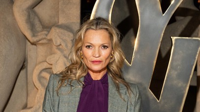 FOTO: Kate Moss na pařížském týdnu módy.