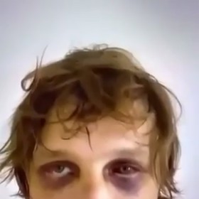 Komarov byl několik dní mučem aby pachatelé získali výkupné.