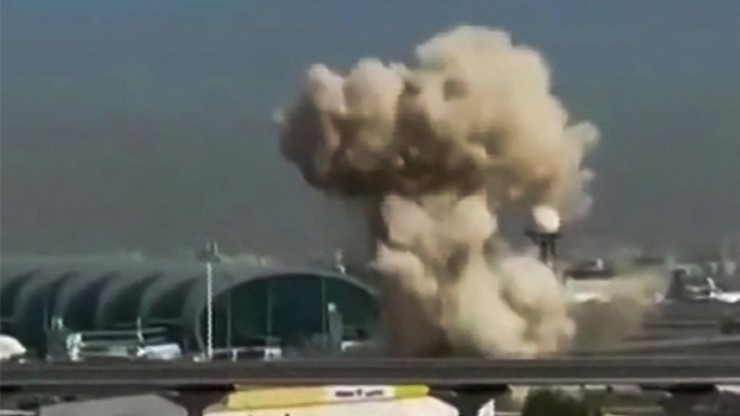 Dron v Dubaji dopadl kousek od letiště. 