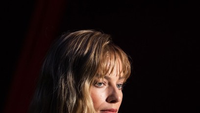 FOTO: Margot Robbie shodila dlouhé vlasy.