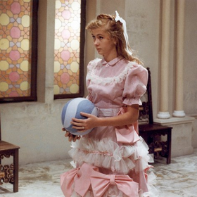 snímek z pohádky Červánková královna (Magdalena Bičíková)